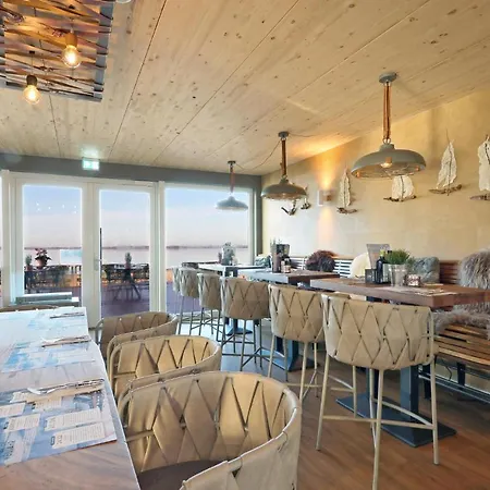 Beautiful In Lembruch-dmmer See With 2 Bedrooms, Wifi And Indoor Swimming Pool Lembruch