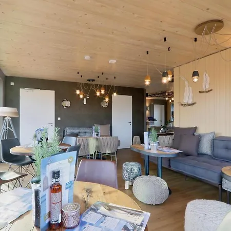 Beautiful In Lembruch-dmmer See With 2 Bedrooms, Wifi And Indoor Swimming Pool
